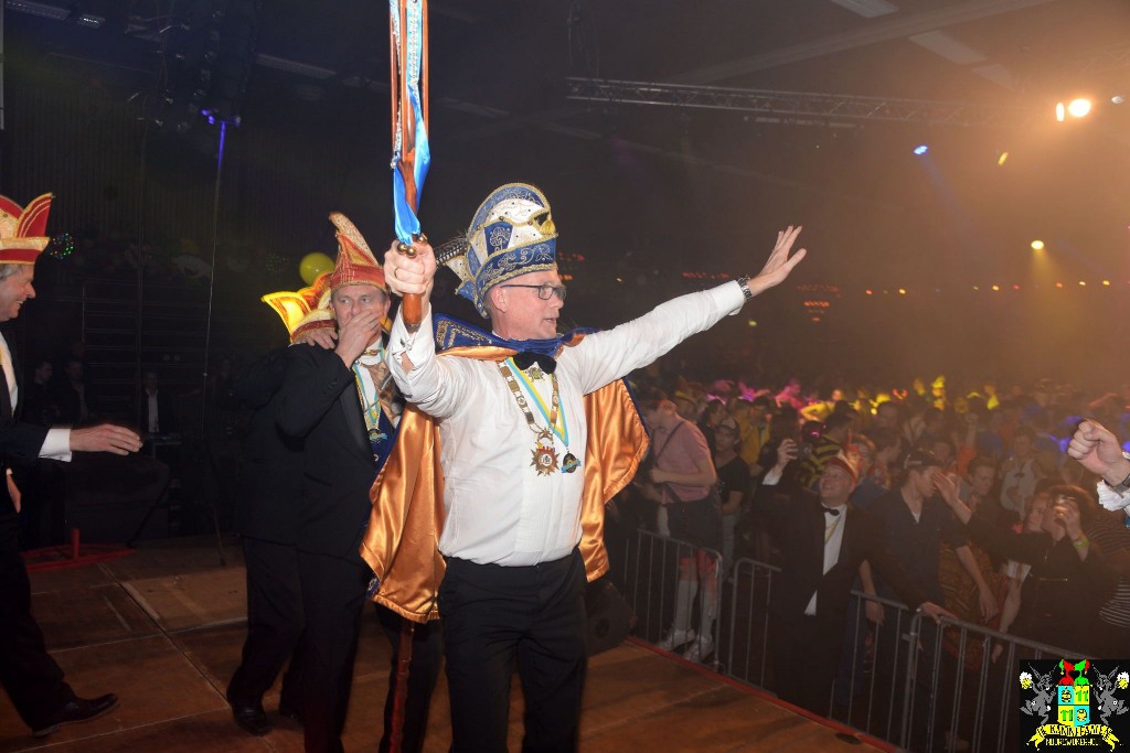../Images/Het Opwarmbal 329.jpg